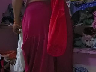 Deepu686: Une tatie tamoule baise avec son voisin