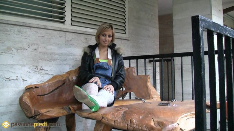 Foot Fetish HD: Passion Feet Valeria