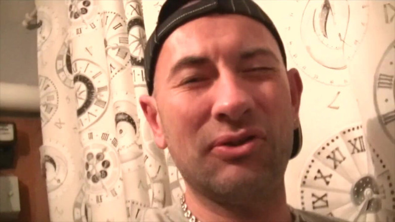 ARAB FUCKERS WITH HUGE COCKS: Ung arab knullad barbacka av pappa