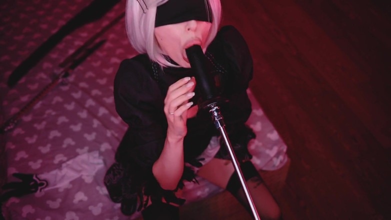Mysweetalice: BBC Nier Automata cosplay BBC kouření Mysweetalice alias Mykinkydope