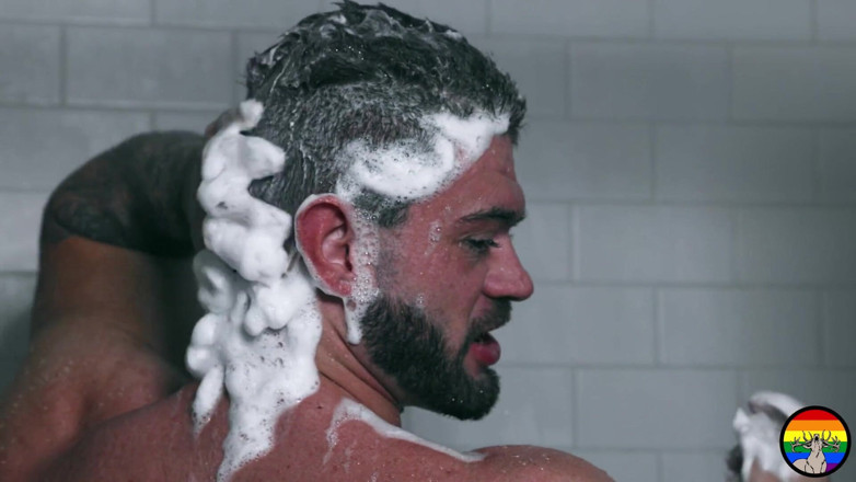 HomoStag: हॉट गांड जॉक बॉडी बिल्डर स्ले जर्क्स ऑफ