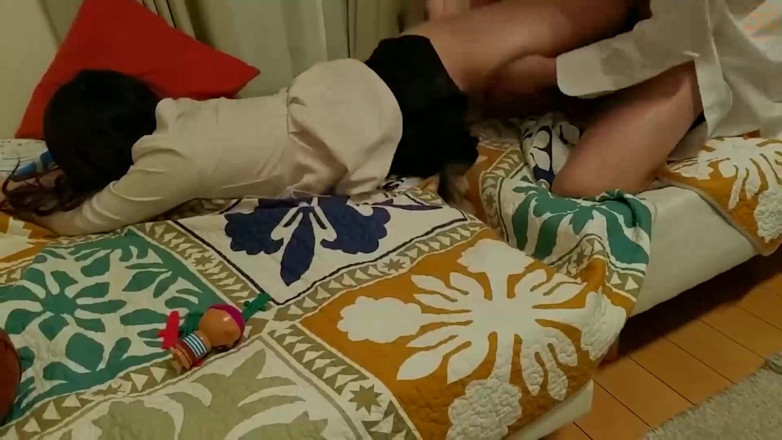 Asians in love: Asiatisk kvinna sperma i munnen