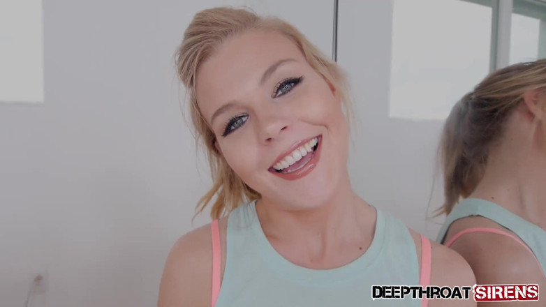 Top Web Models: Sexy bionda milf nicole Clitman punto di vista pompino deepthroat...