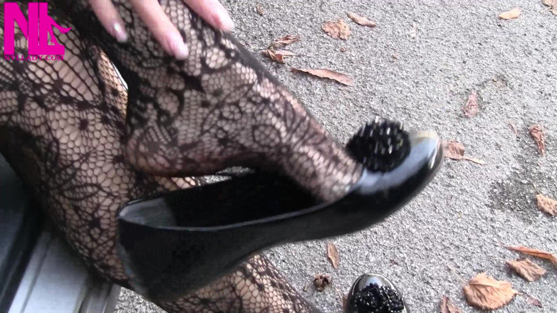 Nyllady: Sensual Dangling and Shoeplay in Black Flats in the Park