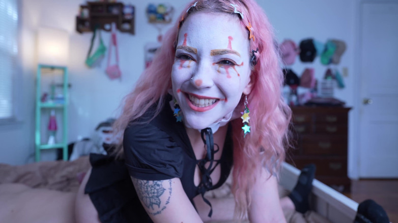 lilredvelvettt: Clown Loszka GF Cię pieprzy
