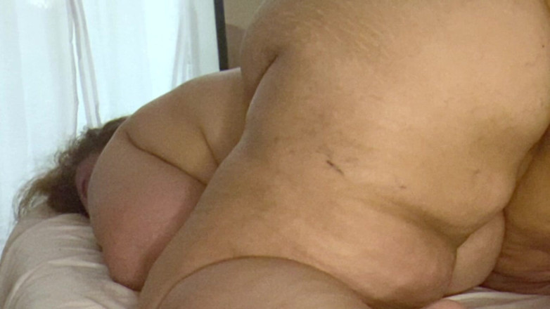 Zina Gabon: BBW Cougars Lets BBC Smell Her Feet and Ass Hole...