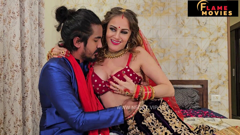 DesiHeat Studio: Hintli dulhan ıslak amcık ilk gece sert seks