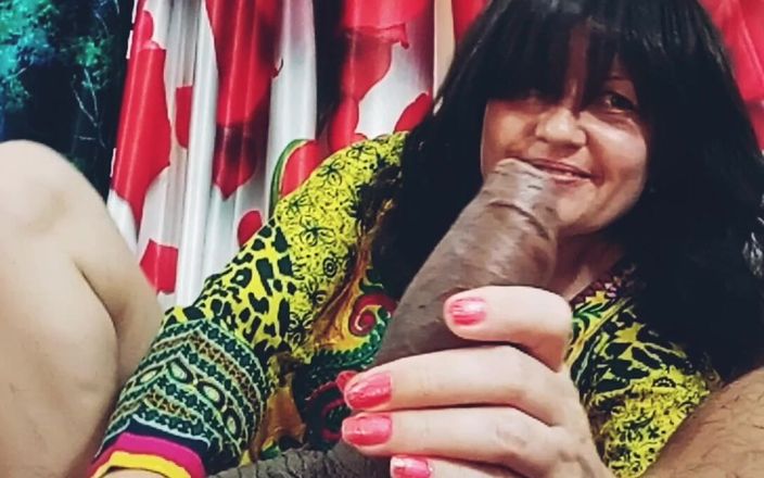 Bolly Karma: Tante semok ini pulang sama cowok berotot