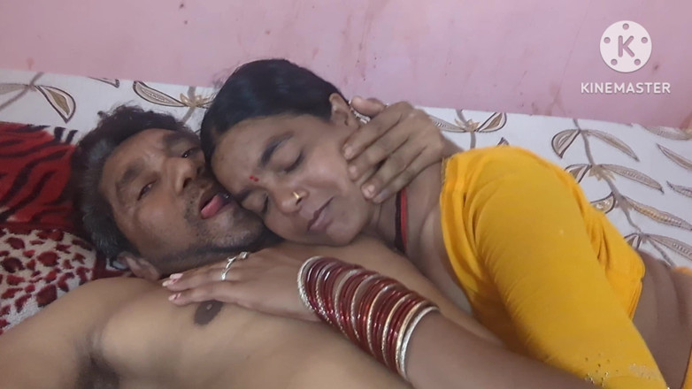 Kirankirati: Jyoti bhabhi dejó en sari rosa