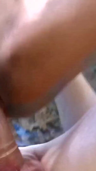 Rachel Woods morena de tetas naturales folla y le hace una mamada profunda a Kevin White
