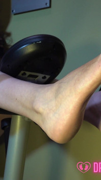 Bella's Sweaty Workout Feet - (dreamgirls in Socks)