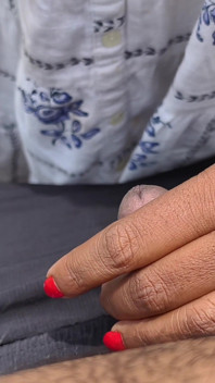 Desi indická Marathi Kavita bhabhi (Vahini) podvádí manžela se svým milencem v džungli