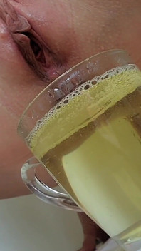 Warm Yellow Pee