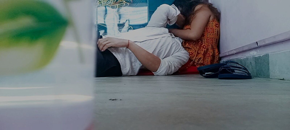 Nazima Khan: Video speciale di san valentino di studentesse indiane