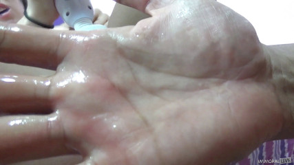 Squirt God: "Znamená to, že od teďky budu moci stříkat" – první orgasmus Megan...