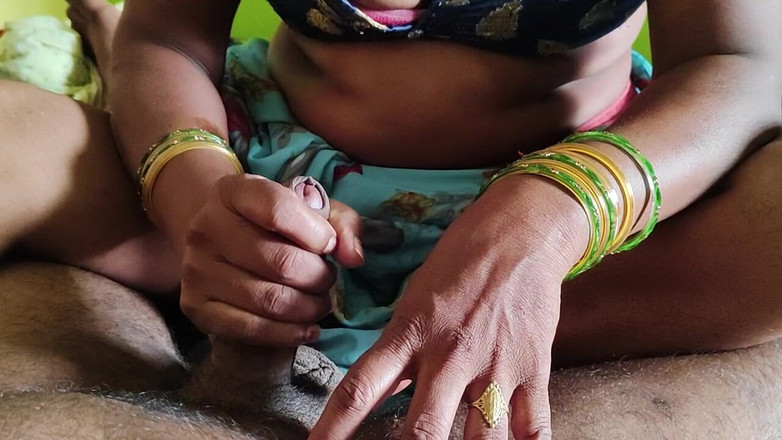 FULLMJEDETI: Bhabhi zatřásla mým penisem