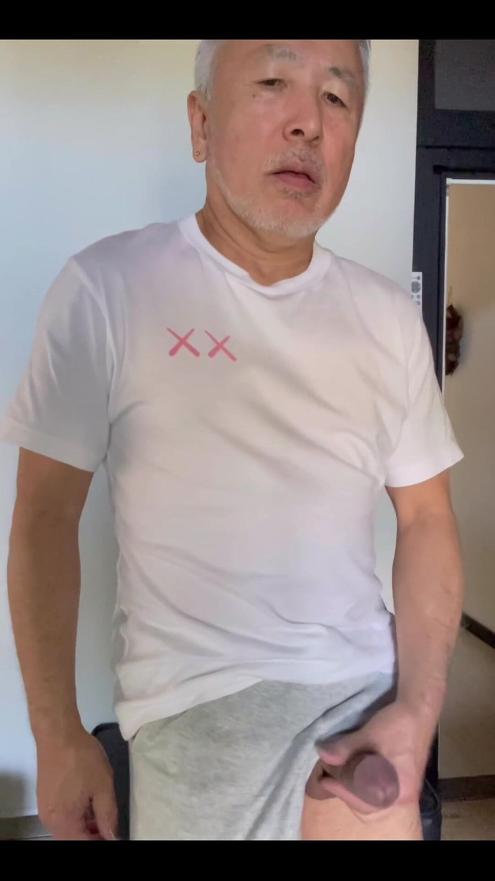 Japanese daddy: Aku udah nggak berhenti