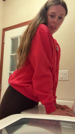 Nadia Foxx: Usando minha máquina de lavar roupa para gozar duro