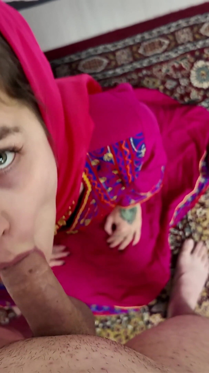 Amateur Homemade Porn: Afghánská dívka mi saje ptáka