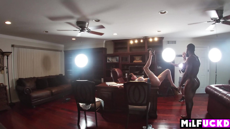 Milfuckd: Record Company Executive Breaks in Her New Artist Bts
