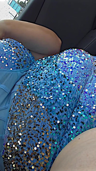 Jamdown26 - wanita berhijab pantat bahenol lagi asik masturbasi di dalam mobil sampai orgasme berkali-kali - bbw ssbbw