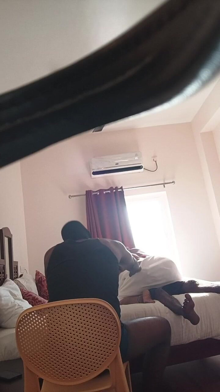 Reshmahotever: Tamil ateşli üçlü grup seks