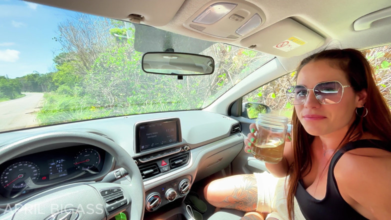 April BigAss: Minum liter kencing di sepanjang hari, kita mendapatkan ketahuan risiko...