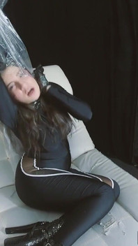 Zdarma Desperate Čůrání během nahrávání scény