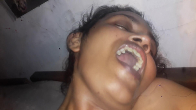 Tina Baby: mere bhoo-svami ko uraana