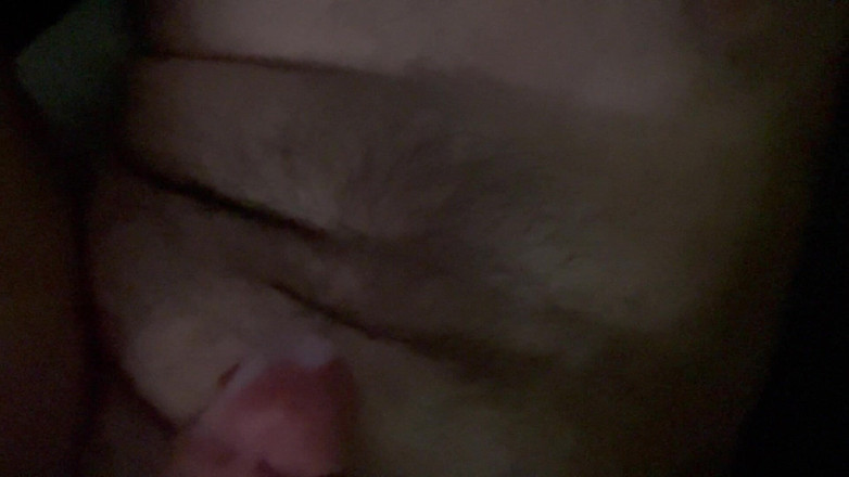 GayCubsbear: Eu me masturbo e mostro meu ânus