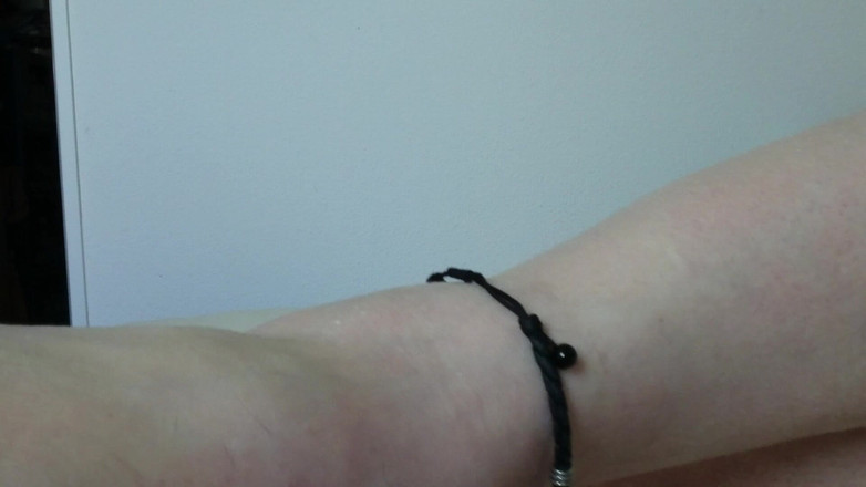 Carmen_Nylonjunge: Moje brzydkie bose stopy w łóżku