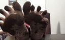 Feet XXX: Very dirty big feet