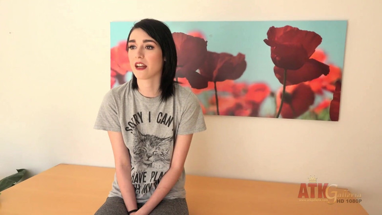 ATKIngdom Fans: Conversando com Ivy Aura