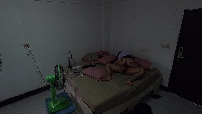 FuxxxYouu: 침실에 있는 좋은 카메라