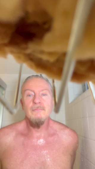 All Natural Guy: Shower