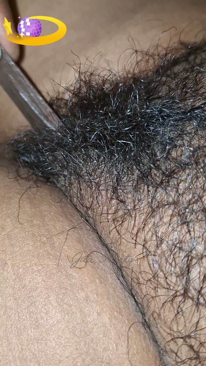 Indian aunty sex: 인도 벵골 여자의 젖탱이를 짜는 비디오
