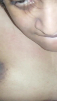 Gesichtsabdrücke von desi bhabhi shivering nach gutem sex