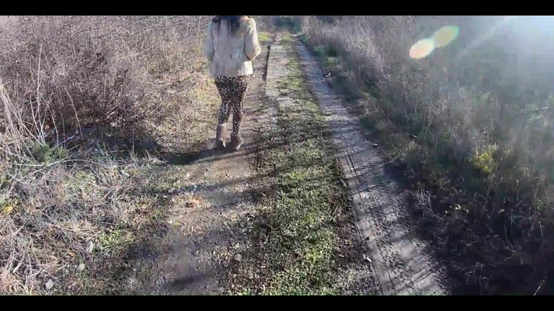 MilfyCalla: 冒险的户外性爱很有趣 - 汇编 3