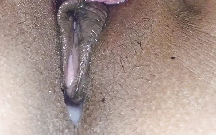 Yadav: Licking Sister's Pussy and Sucking