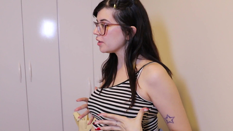 SlyXXXofficial: Bác sĩ và bệnh nhân tham lam bú tôi cho đến...