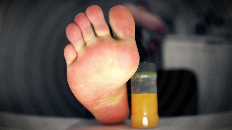 CashmasterAngel: मेरे पैर तुम्हें खुशी देते हैं