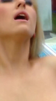 4シーン - 巨乳女王 - 12 - フル動画