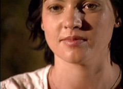 Xtime Network: Sexy brunetka si užívá žhavý divoký sex