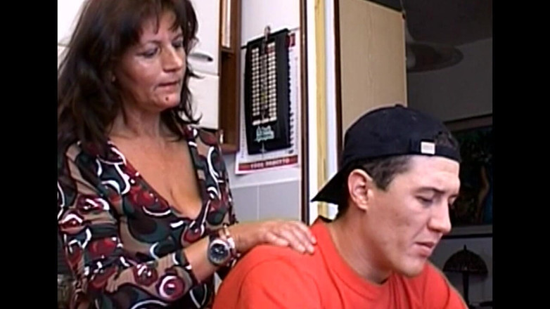 My Dirty Family: Koukej do zadku a úžasné šukání s ohromující milfkou