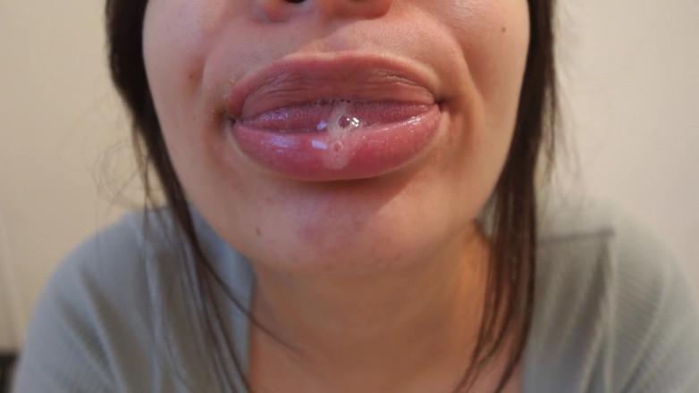 AmayaMori: Mia moglie miLF culona incinta si masturba in bagno, segretamente...