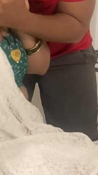 Tia e garoto jogaram bem e fodem como nunca antes