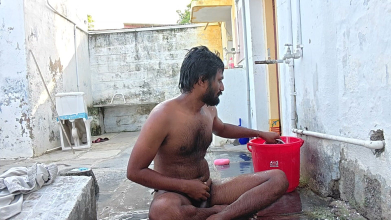 KUMBHA MANOJ KUMAR: Xhard - Outside Bathing Video Kumbha Manoj Kumar