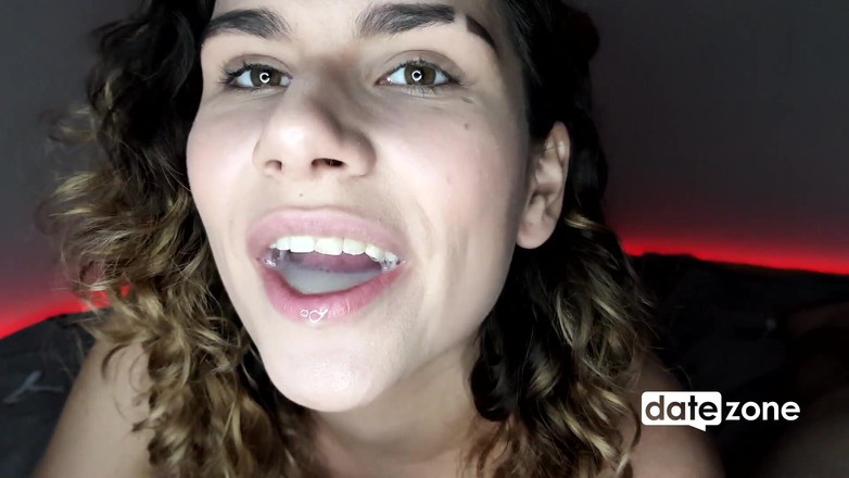 Datezone: 我兄弟的女友是一个鸡巴混蛋，嘴里有精液