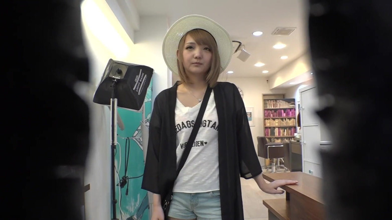 Raptor Inc: The blonde hairdresser who was so cute you’d look twice...