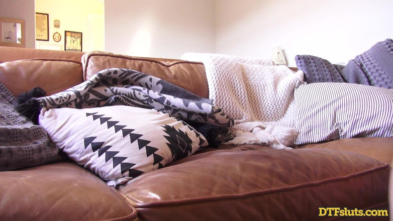 DTF Sluts: Кейт Кеннеді не чужа для хардкорного траха